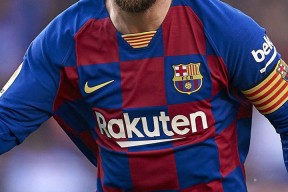 直播-梅西宣布回归首发出战